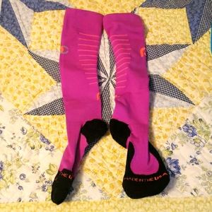 Pro Compression Marathon Elite over the calf socks